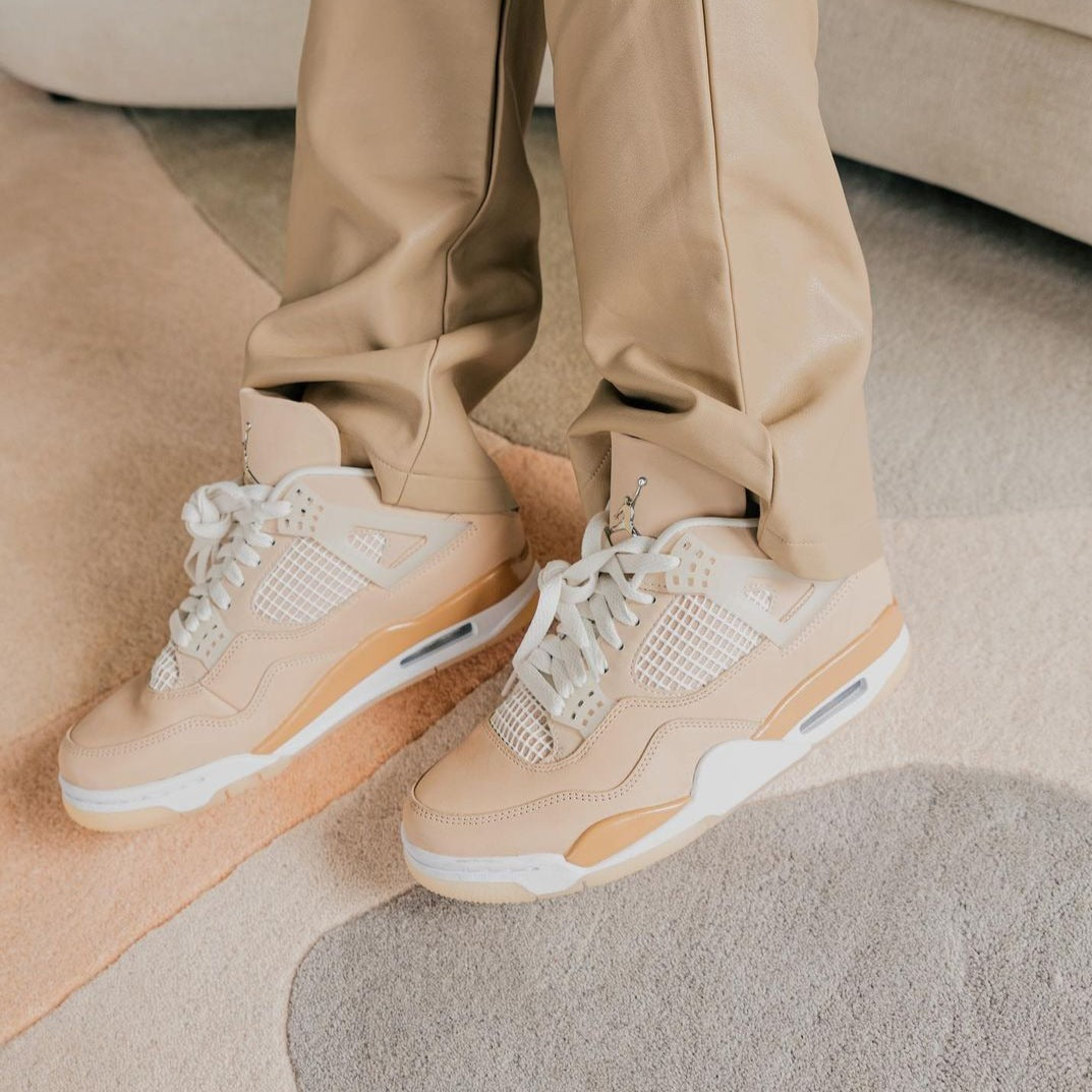 Air Jordan 4 Retro 'Shimmer' Sneakers
